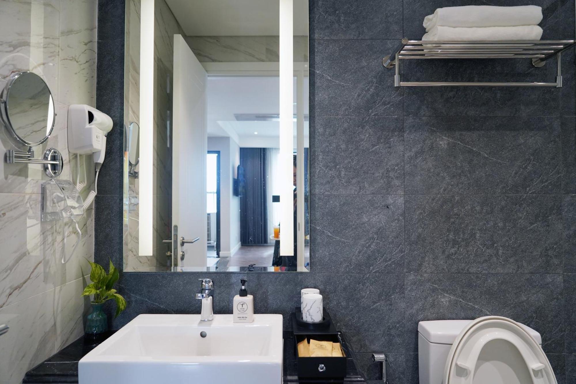 Armin Homes Altara Residences Куїнон Екстер'єр фото