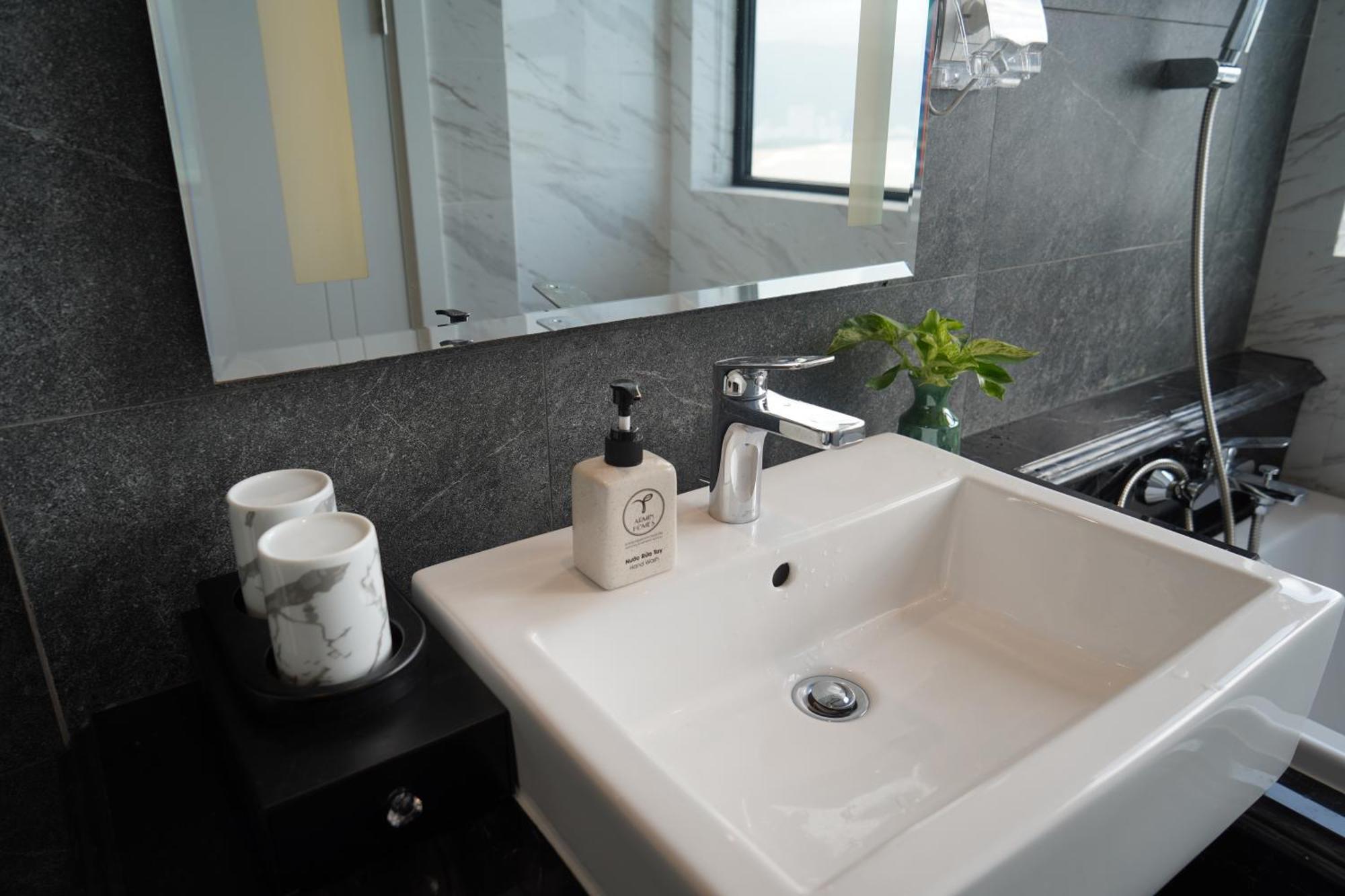 Armin Homes Altara Residences Куїнон Екстер'єр фото